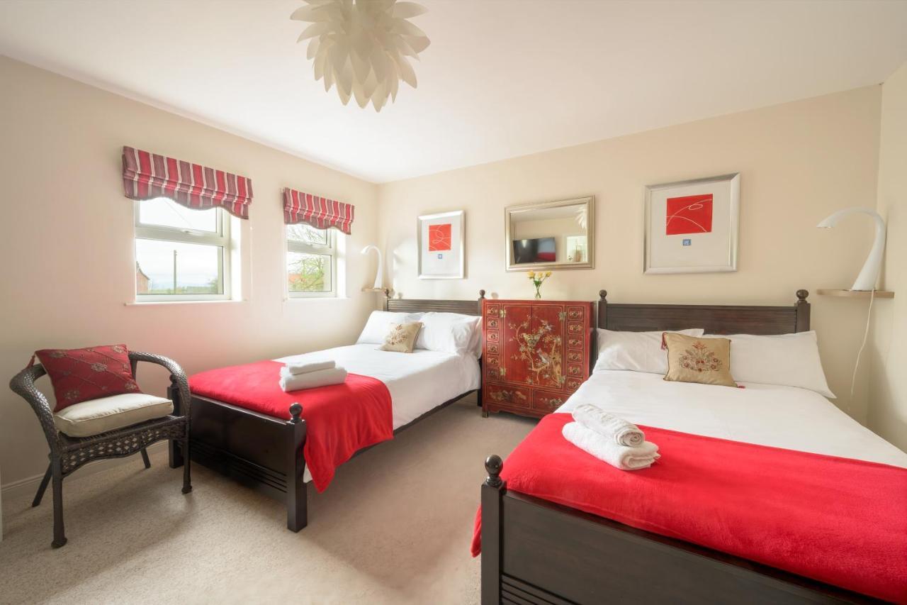 Willow House Bed & Breakfast And Orchard Studios Self Catering Limavady Exteriör bild