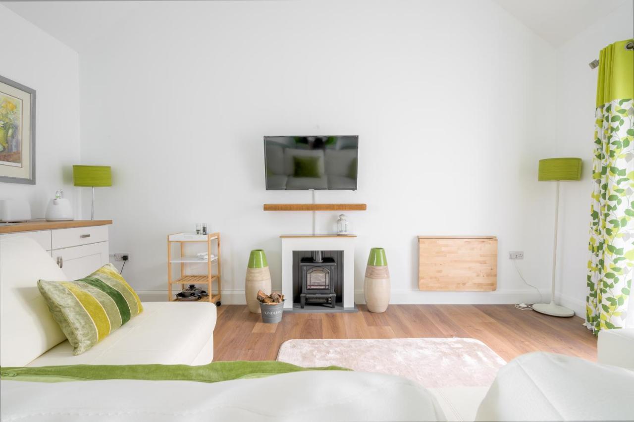 Willow House Bed & Breakfast And Orchard Studios Self Catering Limavady Exteriör bild