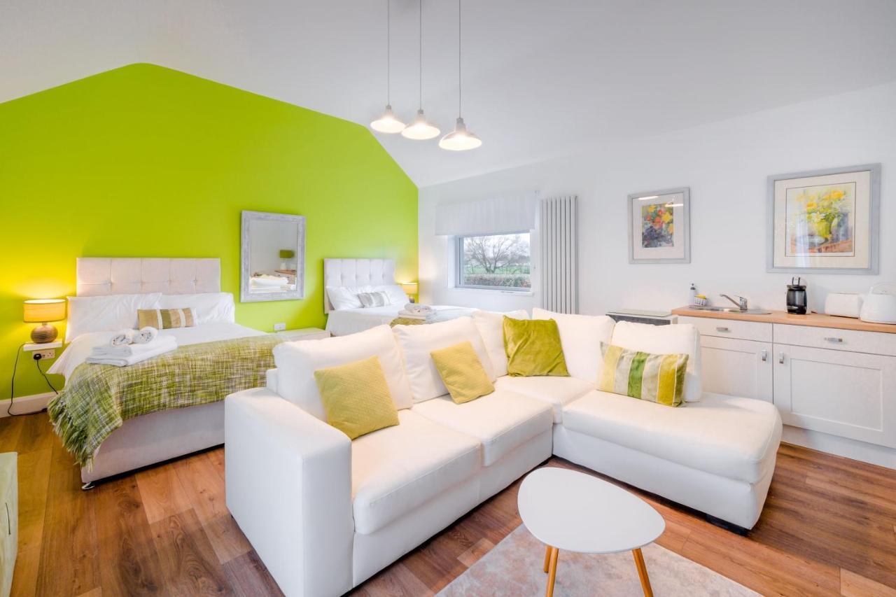 Willow House Bed & Breakfast And Orchard Studios Self Catering Limavady Exteriör bild